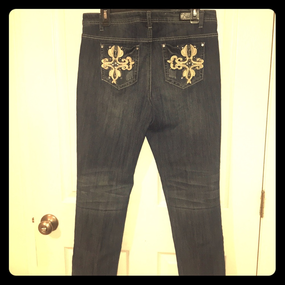 Women’s Earl Jeans!